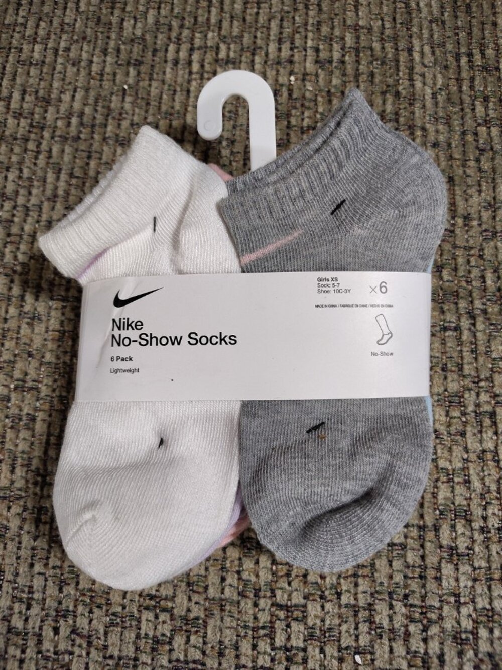 New Nike No-Show Socks 6 Pairs Lightweight 5-7 XS Shoe Size 10C-3Y